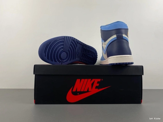 1st Kicks Shoes 1 Flight WMNS FD2596-400 First Jordan High OG Air in 0701